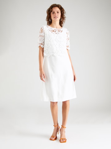 APART Cocktail Dress in White: front