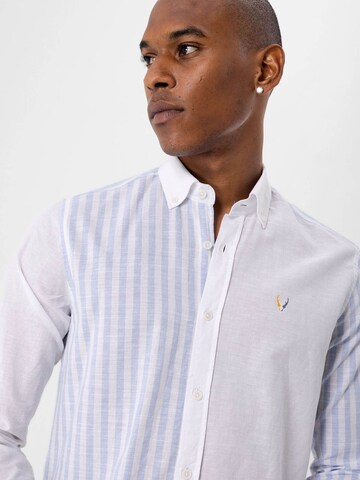 balta By Diess Collection Standartinis modelis Marškiniai