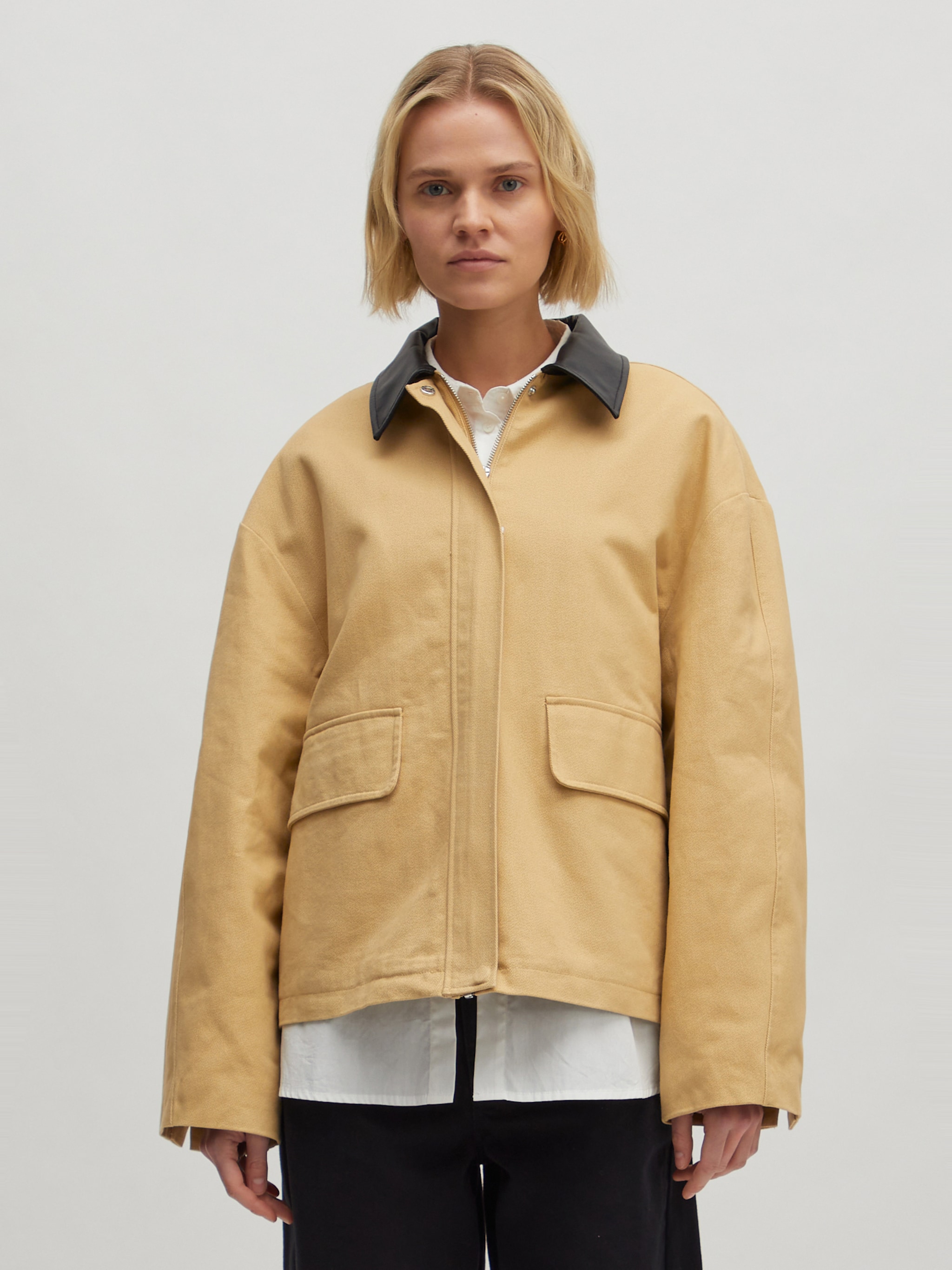 EDITED Producten Tussenjas 'Sina' Beige