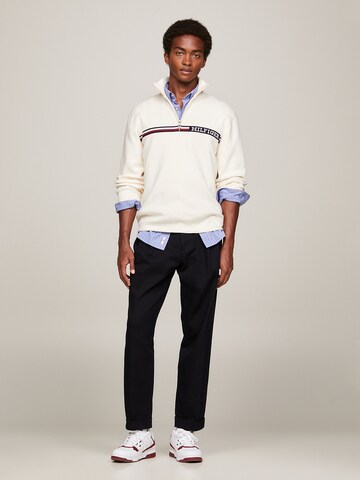 TOMMY HILFIGER Sveter - Béžová