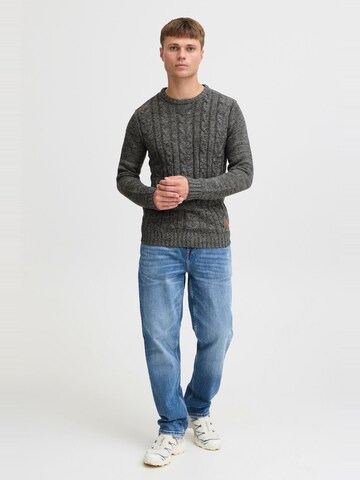 !Solid Sweater 'Philemon' in Grey