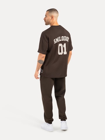 Smilodox Tapered Trousers ' Rayk ' in Brown