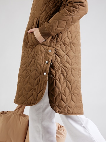 ILSE JACOBSEN Between-seasons coat in Brown