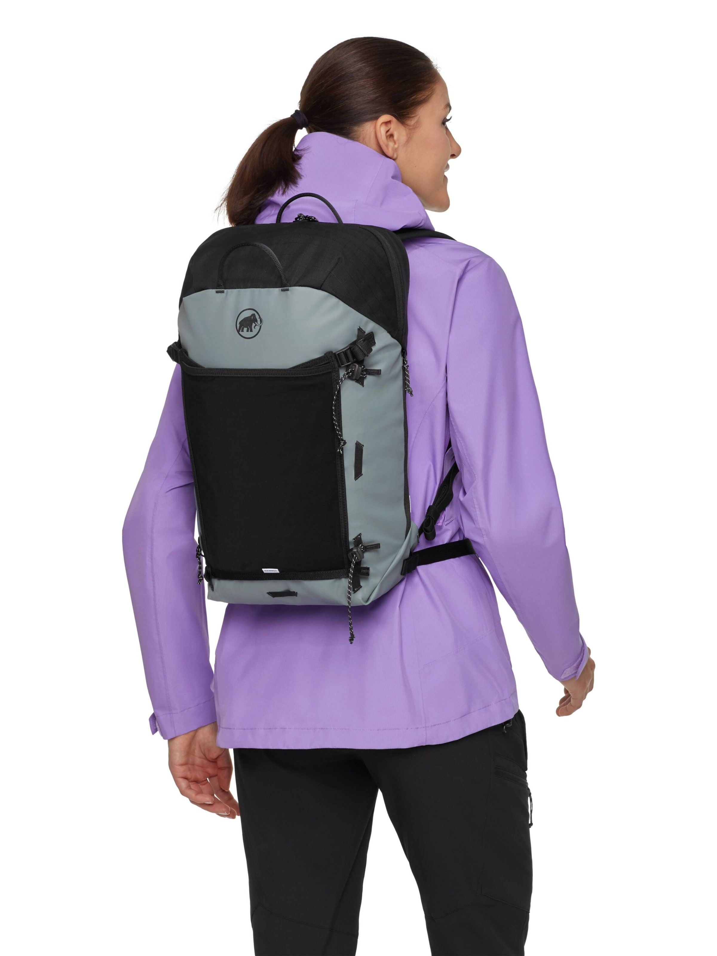 MAMMUT Backpack in Grey