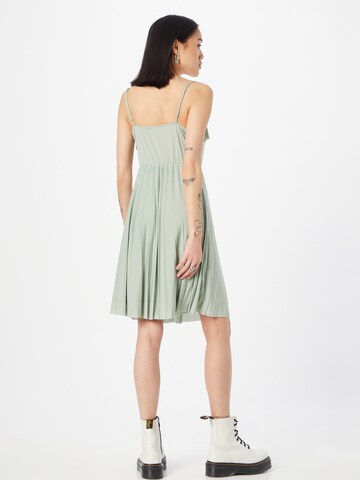 Robe d’été 'Frieda' ABOUT YOU en vert