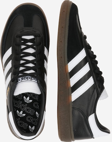 ADIDAS ORIGINALS Σνίκερ χαμηλό 'Handball Spezial' σε μαύρο