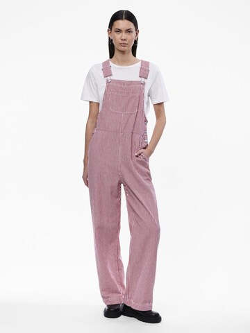 PIECES Jumpsuit 'ALLO' in Rood: voorkant