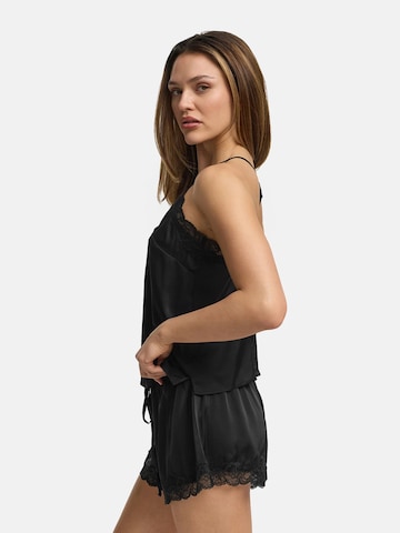 Chemise de nuit 'Satin Cami Top mit Spitze' cfab (formerly creamy fabrics) en noir