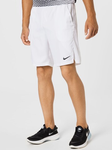 NIKE Regular Sportbroek 'Victory' in Wit: voorkant