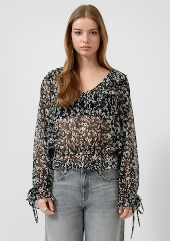 QS Blouse in Zwart: voorkant
