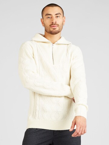 Lindbergh Sweater in White: front