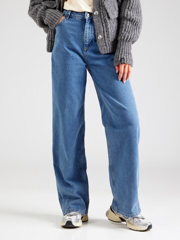 Vanessa Bruno Regular Jeans in Blue: front