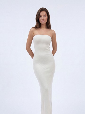 Nudyess Letnia sukienka 'Melrose Maxi' w kolorze beżowy