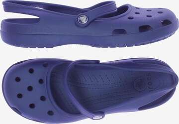 Crocs Sandalen 41,5 in Blau: predná strana