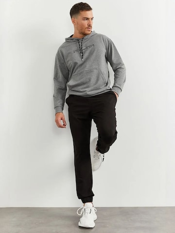 Survêtement Tommy Life en gris