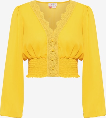 IZIA Blouse in Yellow: front