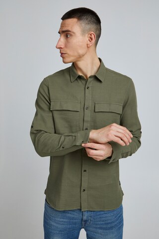 11 Project Regular fit Overhemd in Groen: voorkant