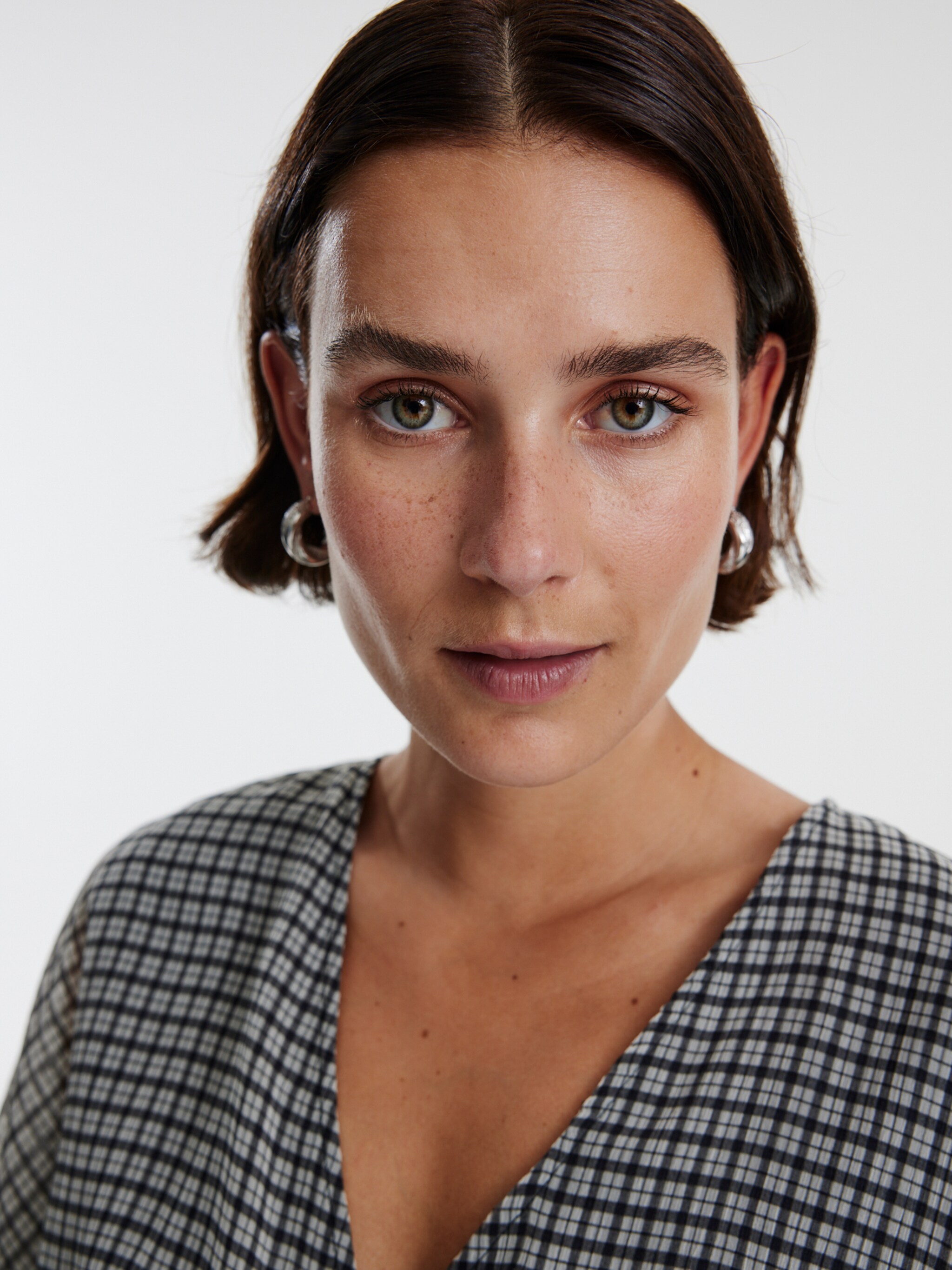 EDITED Produkte Kleid 'Janice' beige