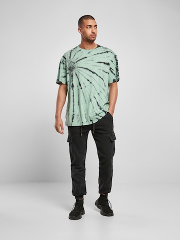 Tricou 'Boxy Tye Dye' de la Urban Classics pe verde