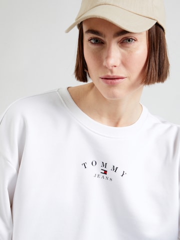 Sweat-shirt 'Essential' Tommy Jeans en blanc