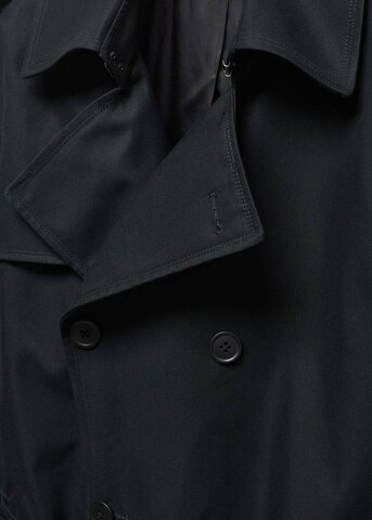 MANGO MAN Between-Seasons Coat in Black