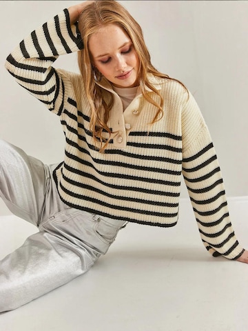 Bianco Lucci - Pullover em bege