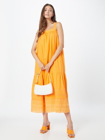 Warehouse Kleid in Orange