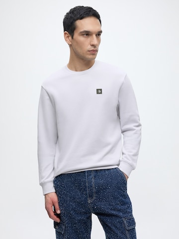 SCOTCH & SODA Sweatshirt 'Seasonal Core' i grå