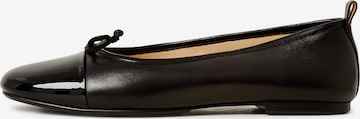 CESARE GASPARI Ballet Flats in Black: front