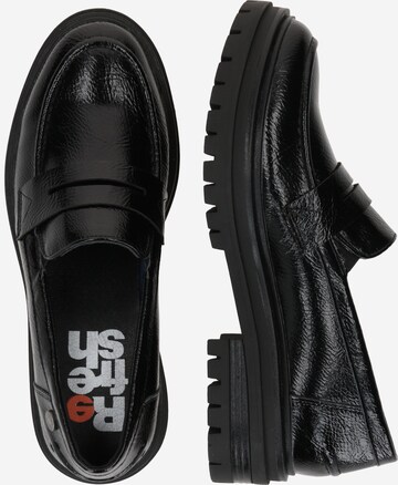 Refresh Slip-ons in Black