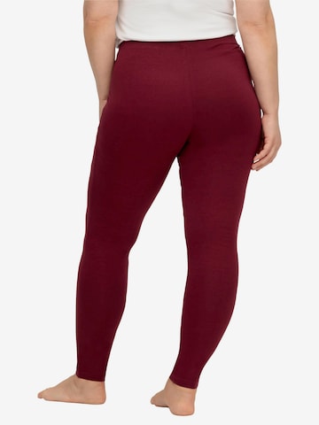 SHEEGO Skinny Leggings in Red