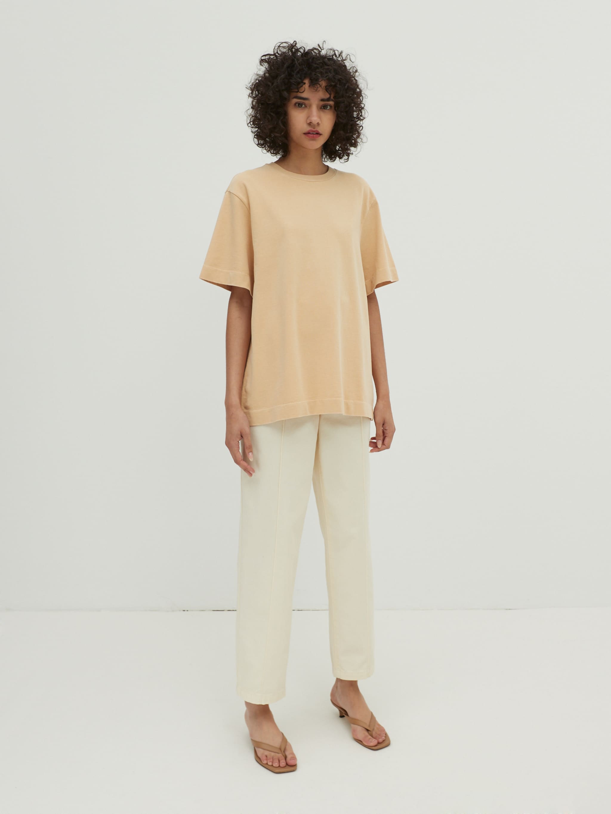 EDITED Producten Shirt 'Elisa' Mokka