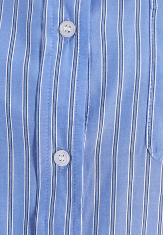 SANIKA Blouse in Blauw