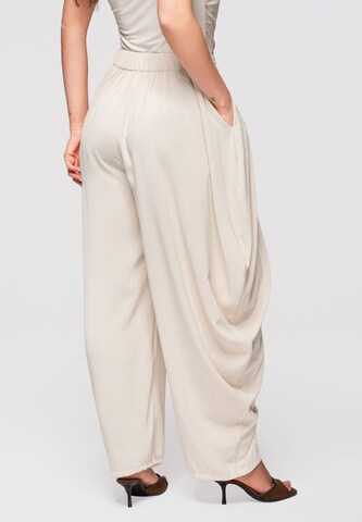 Ombre Barrel Trousers in Beige