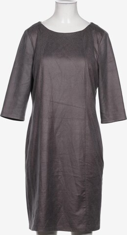 Lecomte Dress in M in Grey: front