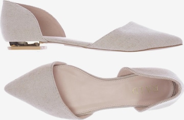 Raid Flats & Loafers in 38 in Beige: front