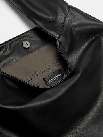 Pull&Bear Shopper in Black