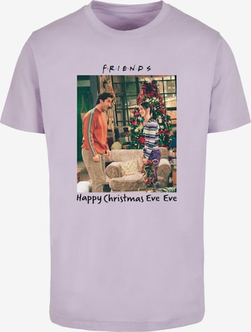ABSOLUTE CULT T-Shirt 'Friends - Happy Christmas Eve Eve' in Lila: predná strana