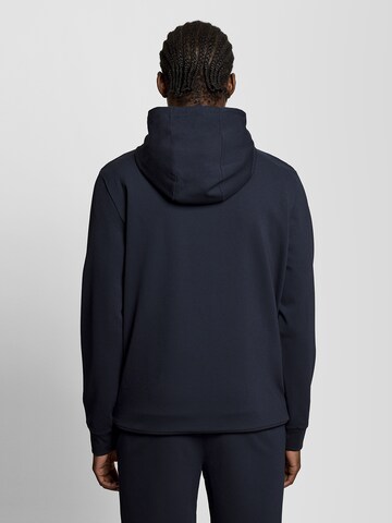 Lyle & Scott Sweatshirt 'Fly' in Blauw