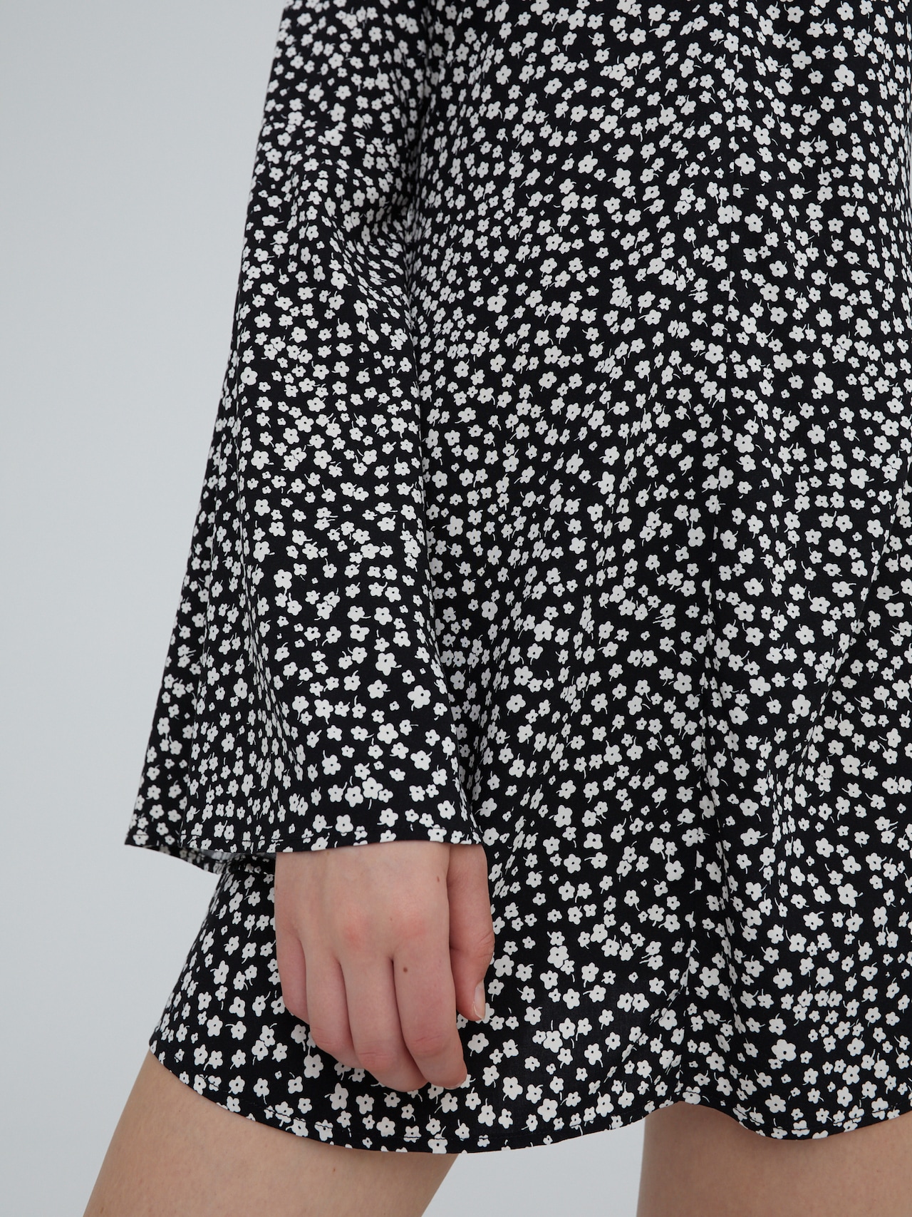 EDITED Produkte Kleid 'Cadence' mischfarben