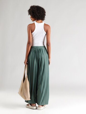 ABOUT YOU Bő szár Nadrág 'Caren' - zöld