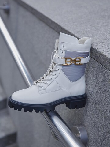 Estro Ankle boots '09-2902' in Beige