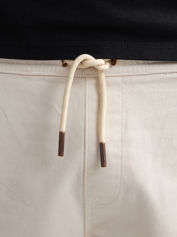 Petrol Industries regular Bukser i hvid