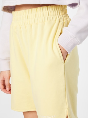 Karo Kauer Loose fit Pants in Yellow