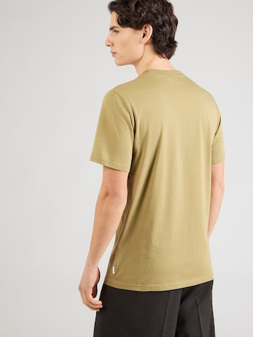 MUSTANG Μπλουζάκι 'Austin' σε κίτρινο