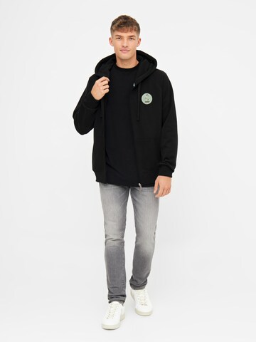 Derbe Sweatjacke 'Sturmmöwe' in Schwarz
