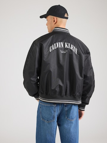 Calvin Klein Jeans Демисезонная куртка 'Varsity' в Черный: спереди