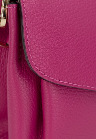 Usha Clutch in Pink