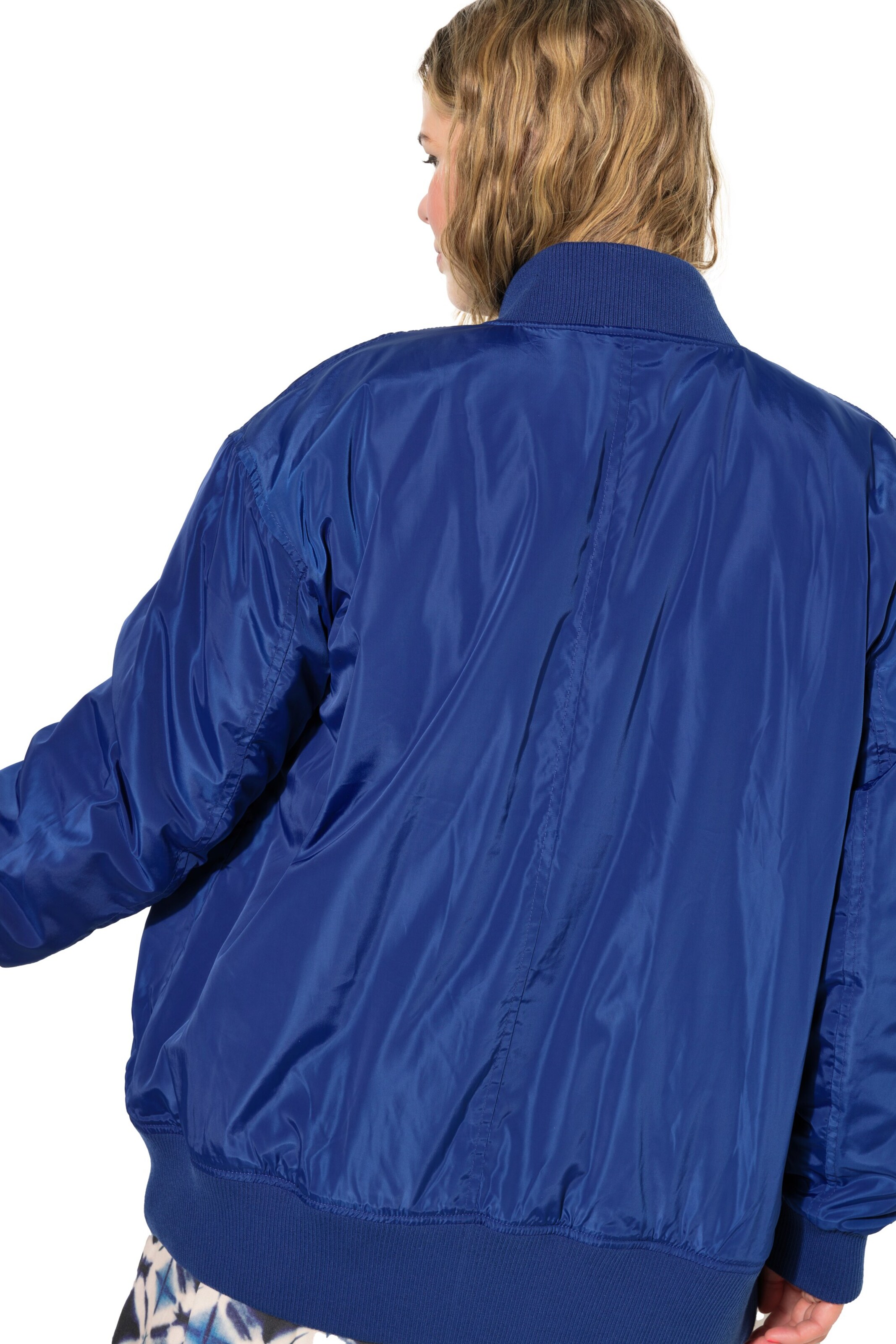 Studio Untold Übergangsjacke in Blau