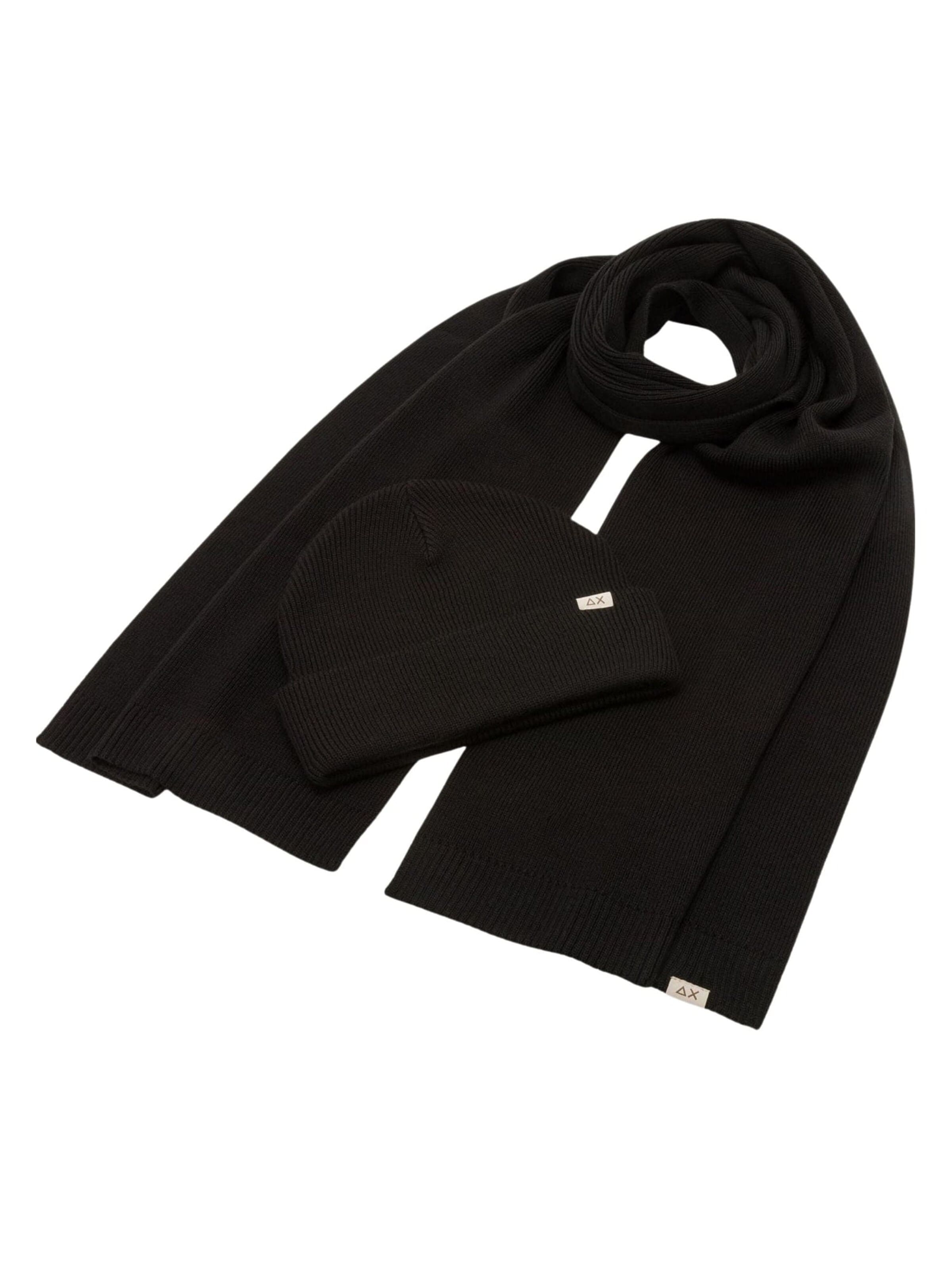 SUN68 Scarf 'Men's Black Wool Blend Hat and Scarf Set' in Black: front